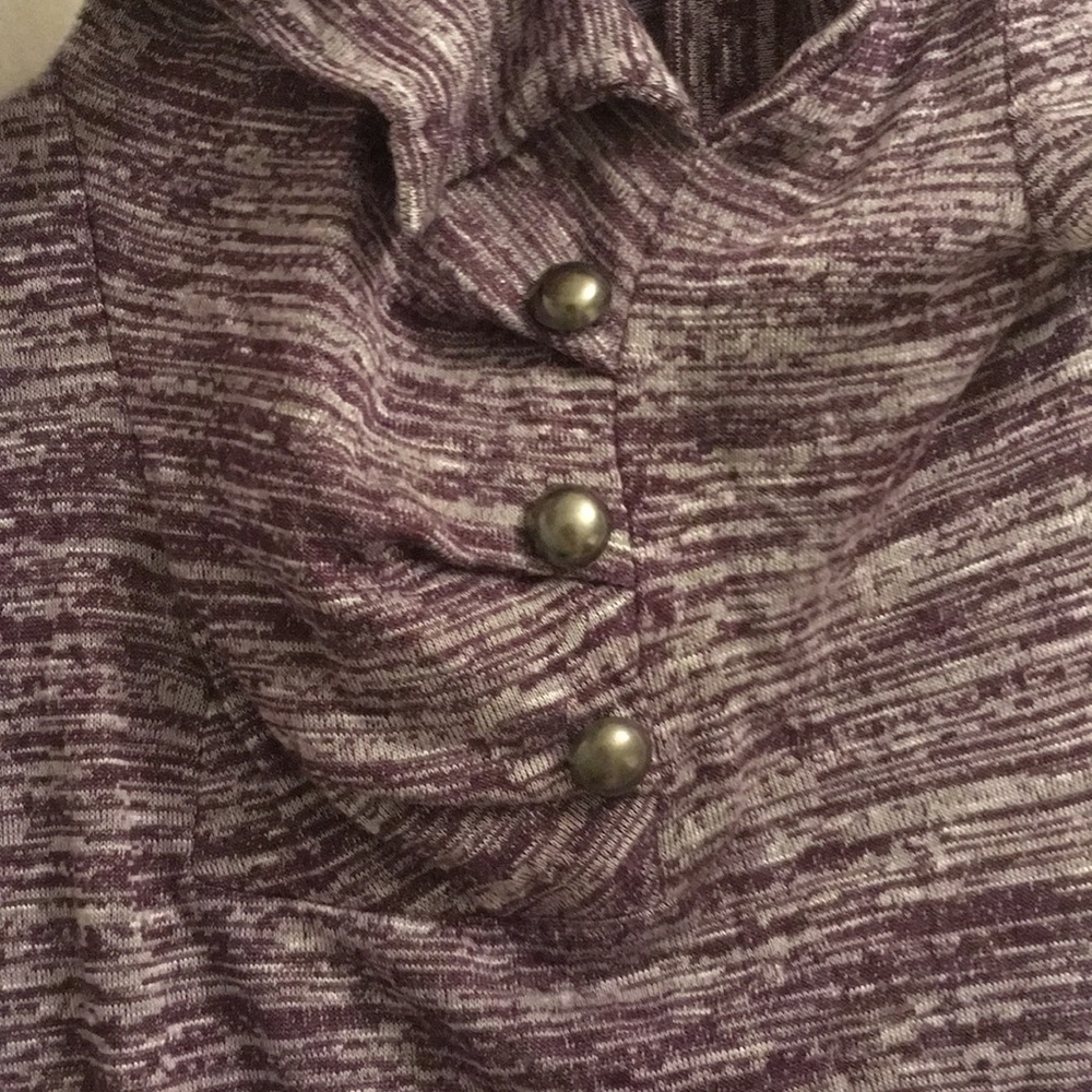 Shirt - Picture 2 of 3